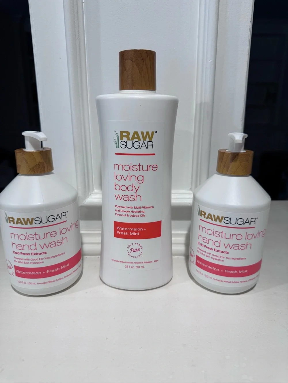 Raw Sugar Moisture Loving Body Wash - Watermelon + Fresh Mint (White)